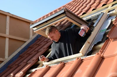 Pose de fenêtres de toit Velux à Rothois